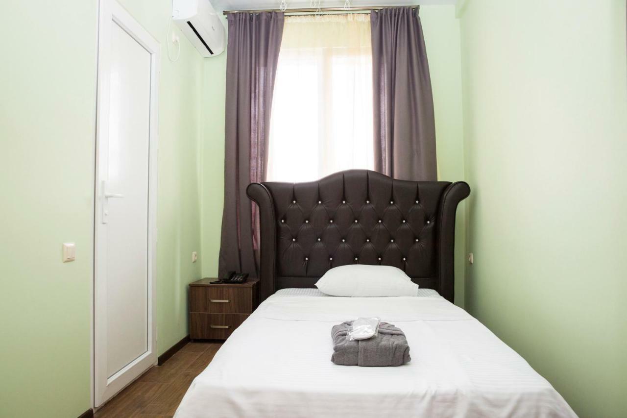 Hotel Maria Batumi Ngoại thất bức ảnh